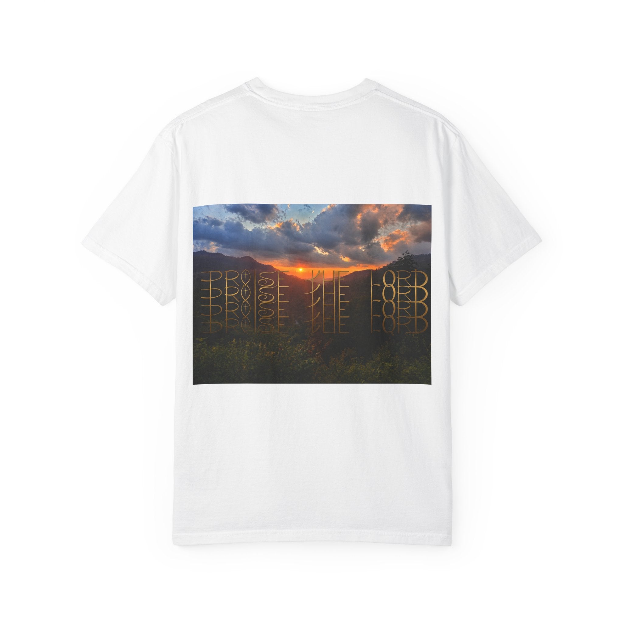 Christian Gift, Religious, Faith Gift, Praise the Lord Sunrise T-shirt | Sunset Gradient Back Print